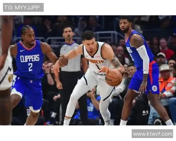 勇士与快船激战正酣2月24日CCTV直播精彩瞬间回顾