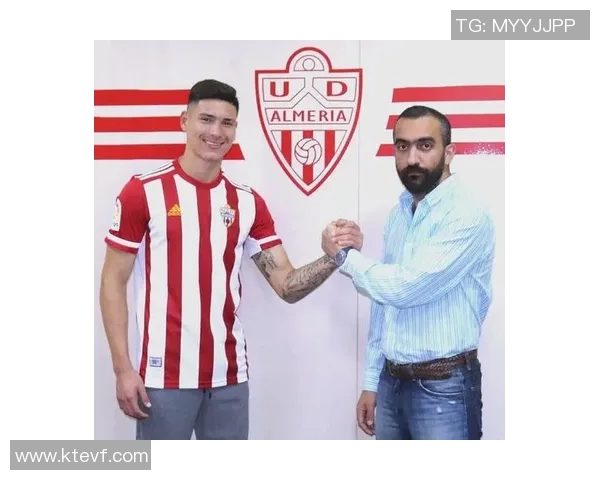 努涅斯的崛起与挑战：从新星到顶级前锋的成长之路