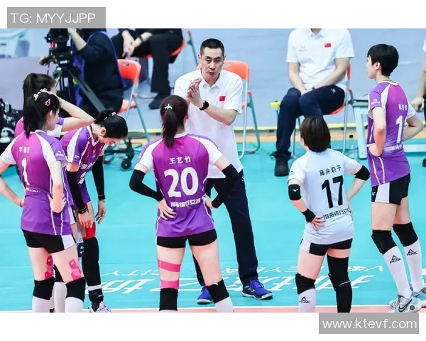 排超激战天津女排对决福建女排全力争胜展现巅峰实力