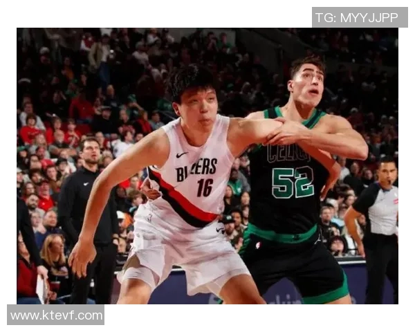 凯尔特人对决姚明的传奇时刻回顾与篮球历史的交汇点