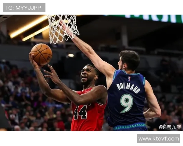 森林狼与公牛精彩对决回放分析及比赛亮点总结